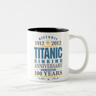 Caneca De Café Em Dois Tons Um aniversário de naufrágio titânico de 100 ano