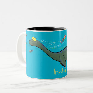 Caneca De Café Em Dois Tons Um belo e feliz cartoon de monstro do mar, plesios