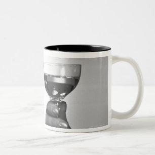 Caneca De Café Em Dois Tons Um brinde