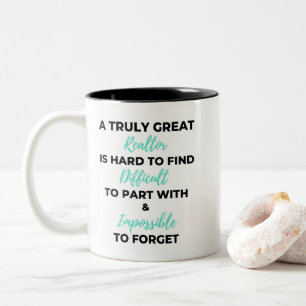 Caneca De Café Em Dois Tons Um Corretor Realmente Ótimo é Difícil de Encontrar