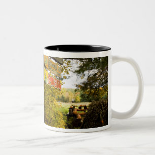 Caneca De Café Em Dois Tons Uma barraca de fazenda em Holderness, New Hampshir