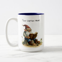 Caneca De Café Em Dois Tons Uma pintura em aquarela de um gnomo fofo