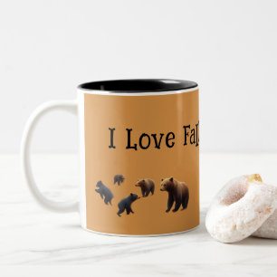 Caneca De Café Em Dois Tons Ursos Caprichosos na floresta recolhem Abóboras
