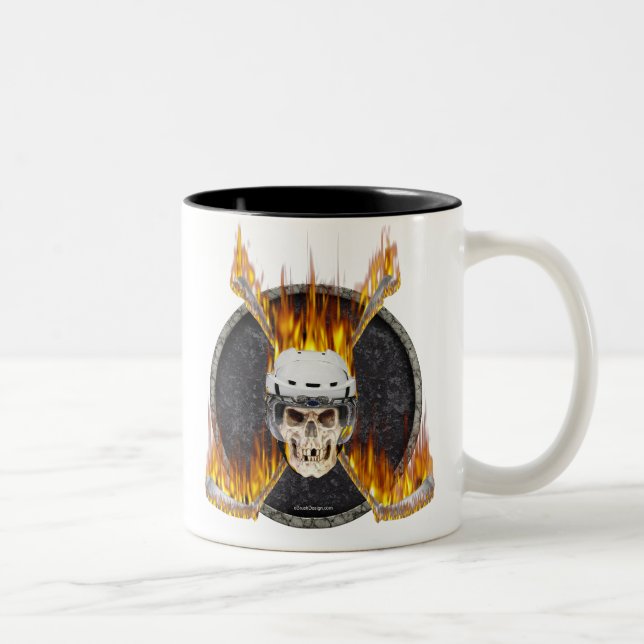 Caneca De Café Em Dois Tons Varas de hóquei ardentes (Direita)