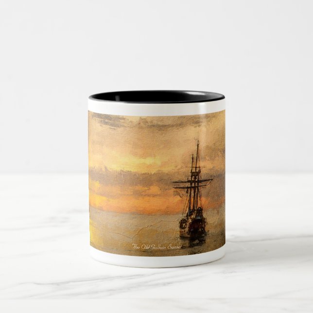 Caneca De Café Em Dois Tons Velejamento antigo para o pôr do sol (Centro)