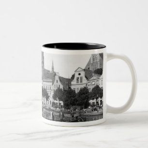 Caneca De Café Em Dois Tons Vendendo a madeira no rio Trave, Lubeque, c.1910