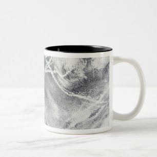 Caneca De Café Em Dois Tons Vias marítimas no Oceano Pacífico