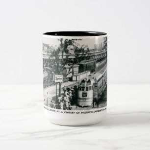 Caneca De Café Em Dois Tons Vintage do trem do Zephyr de Burlington