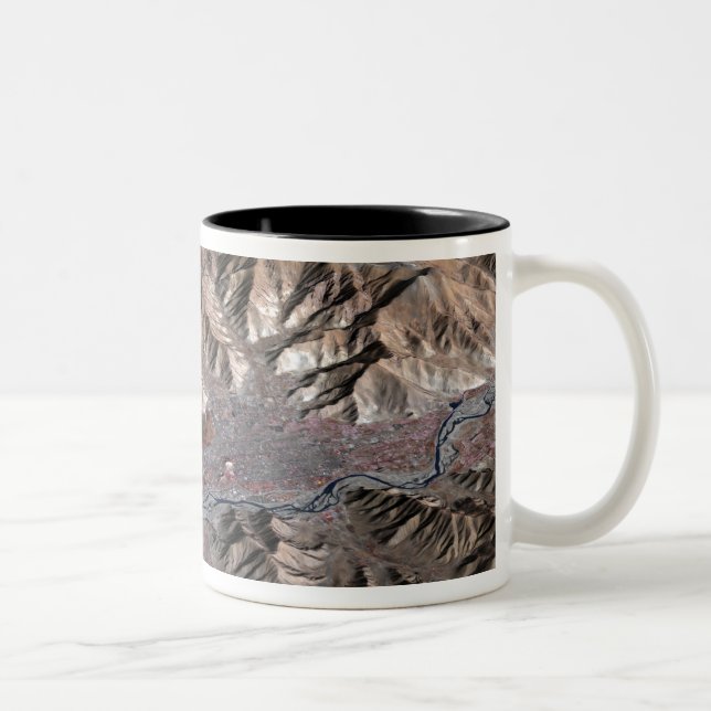 Caneca De Café Em Dois Tons Visão tridimensional da paisagem (Direita)