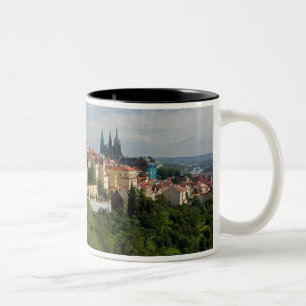 Caneca De Café Em Dois Tons Vista da Catedral de São Vito, Praga, República Tc
