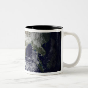 Caneca De Café Em Dois Tons Vista da terra do espaço