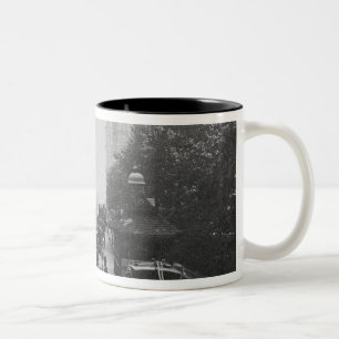 Caneca De Café Em Dois Tons Vista de Piccadilly, c.1900