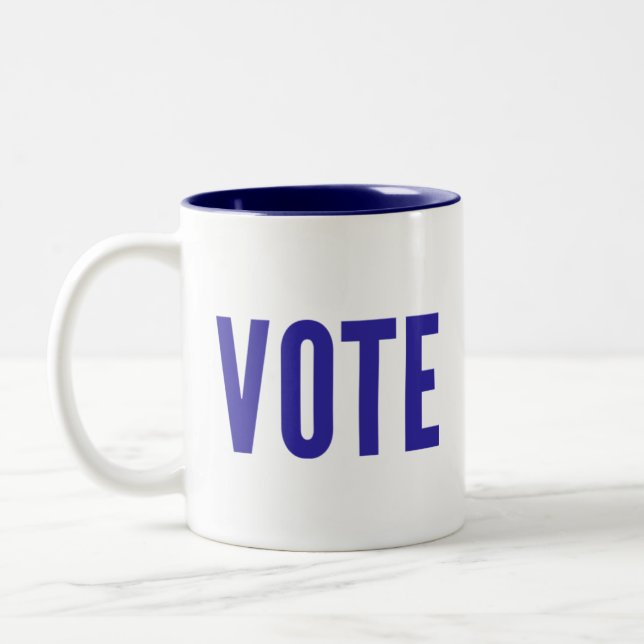 Caneca De Café Em Dois Tons Votação: 2/1/2010 (Esquerda)