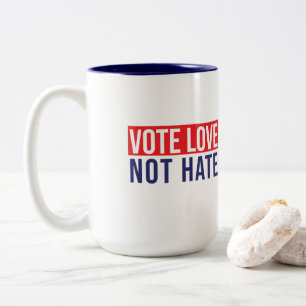 Caneca De Café Em Dois Tons Votar não odiar a caneca de café com dois tons