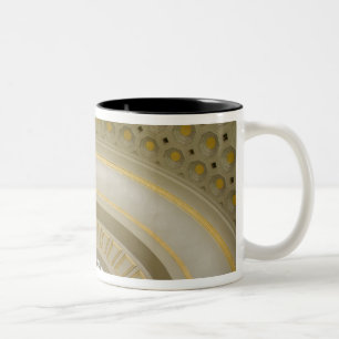 Caneca De Café Em Dois Tons WASHINGTON, D.C. EUA. Interior da Estação Union.