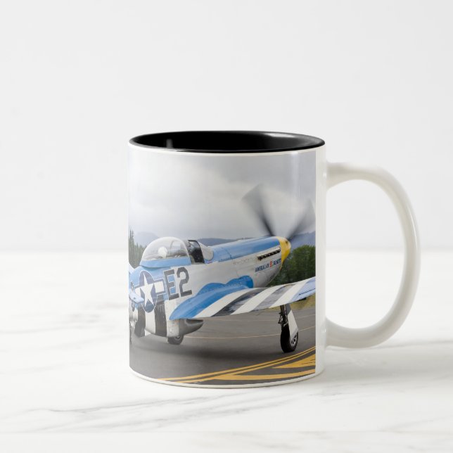 Caneca De Café Em Dois Tons Washington, Olympia, show aéreo militar. (Direita)