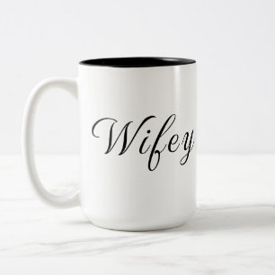 Caneca De Café Em Dois Tons Wifey Modern Black Script White Womens