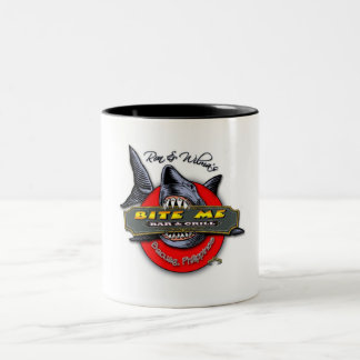 CANECA DE CAFÉ EM DOIS TONS WORKING-SHARK-LOGO