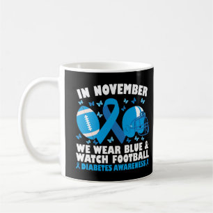 Caneca De Café Em Novembro Vestimos Azul E Assistimos Ao Futebol