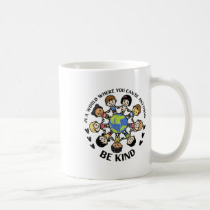 Caneca De Café Em Um Mundo Seja Crianças Que Atacam A Terra