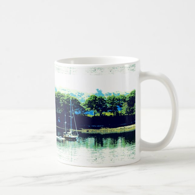 caneca de café em veleiro de cruzeiro (Direita)