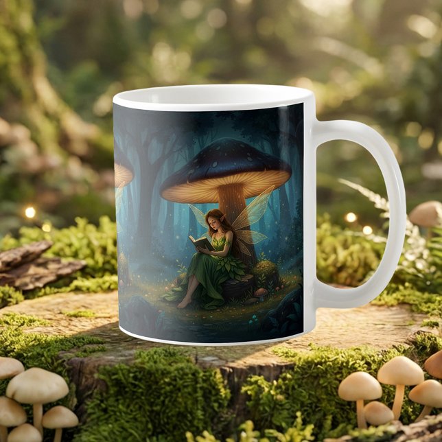 Caneca De Café Enchanted Night Fairy Reading a Book (Criador carregado)