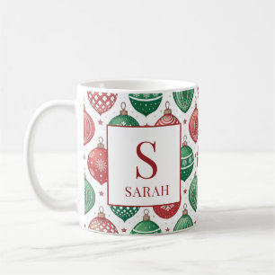 Caneca De Café Enfeites Vermelhos e Verdes Monograma de Natal Nom