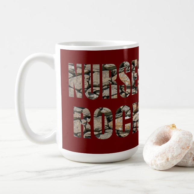 CANECA DE CAFÉ ENFERMEIROS ROCK (Com Donut)