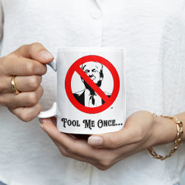 Caneca De Café Engane-me uma Vez Anti-Trump
