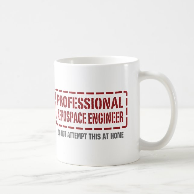 Caneca De Café Engenheiro aeroespacial profissional (Direita)