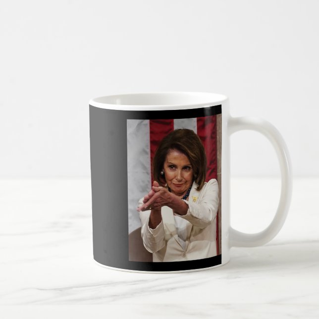 Caneca De Café Engraçada Nancy Pelosi Relembra-Se Contra Tumor (Direita)