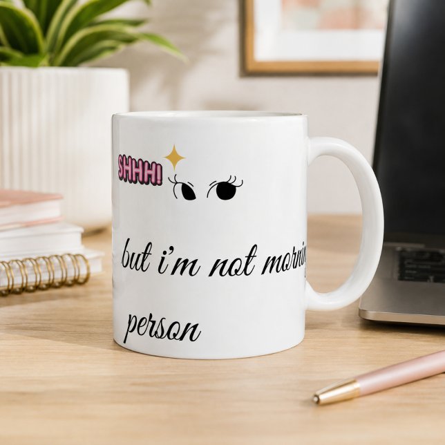 Caneca de café engraçada "Shhh... Não sou uma pess (Criador carregado)