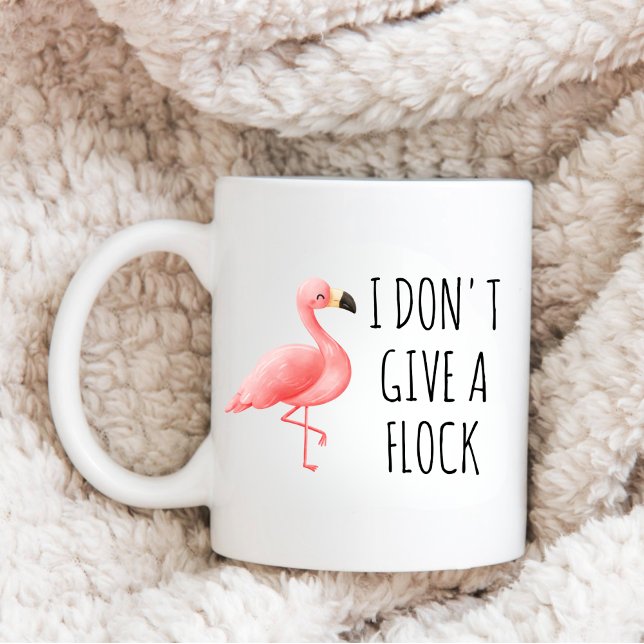 Caneca De Café Engraçado Flamingo Rosa Não Dou a um Flock Beach G (Criador carregado)