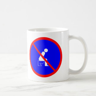 Caneca De Café Engraçado nenhum assento no copo do sinal do