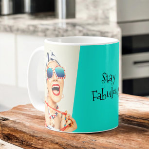 Caneca De Café Engraçado Senhora Retro Beach em óculos escuros fa