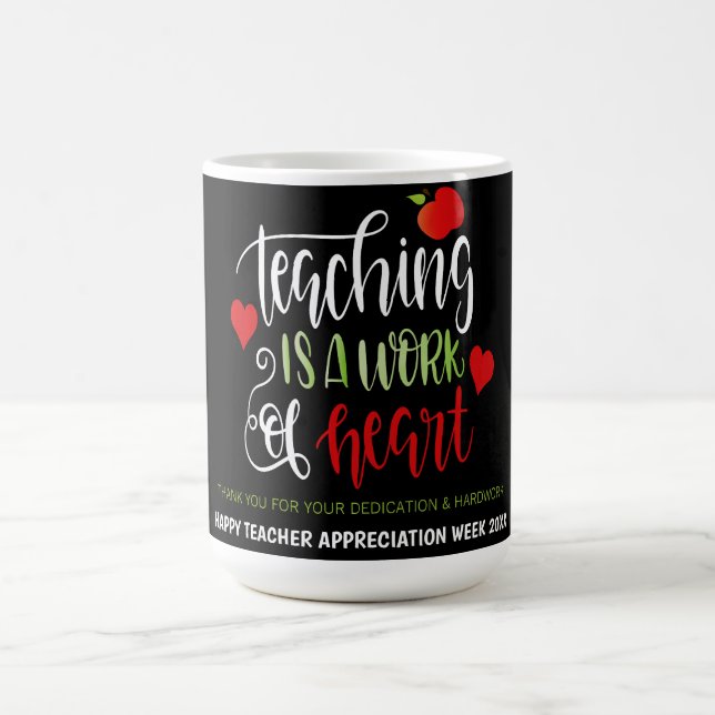 Caneca De Café Ensino é Semana de Trabalho de Apreciação Cardíaca (Centro)