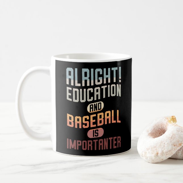Caneca De Café Ensino Engraçado E Baseball É Um Retrato Important (Com Donut)