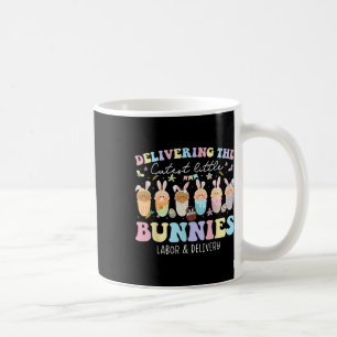 Caneca De Café Entregando os Coelhinhos mais Fofos Trabalho de Pá