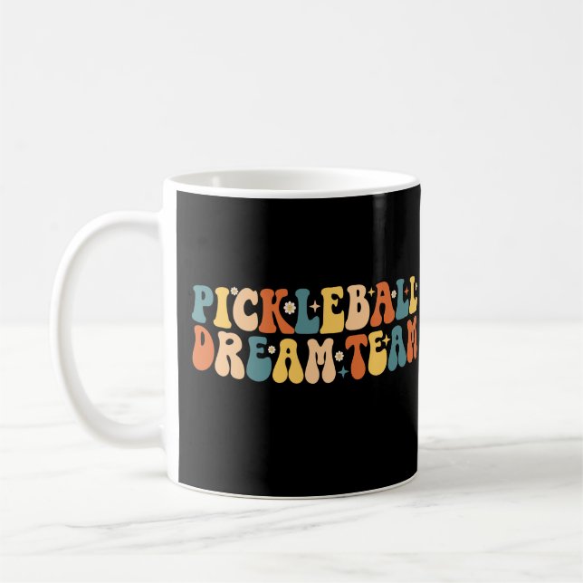 Caneca De Café Equipe de Sonho de Pickleball Groovy (Esquerda)