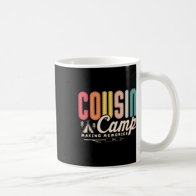 Caneca De Café Equipe do Acampamento de Primos 2024 Criando Memór (Direita)