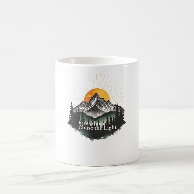Caneca De Café Erga-se Acima, Persiga a Luz (Centro)