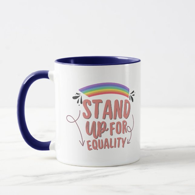 Caneca de Café Erguida Arco-íris do Mês do Orgulho (Esquerda)