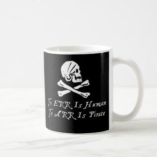 Caneca De Café Errar é humano a Arr é o pirata