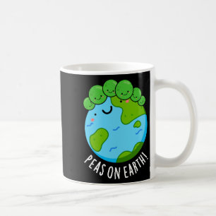 Caneca De Café Ervilhas Na Terra Punho Divertido De Paz De Legume