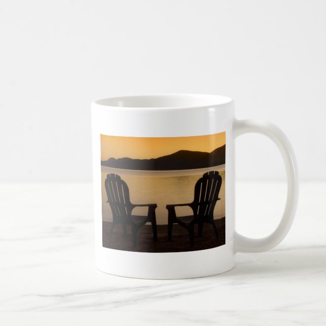 Caneca De Café Espera quietamente (Direita)