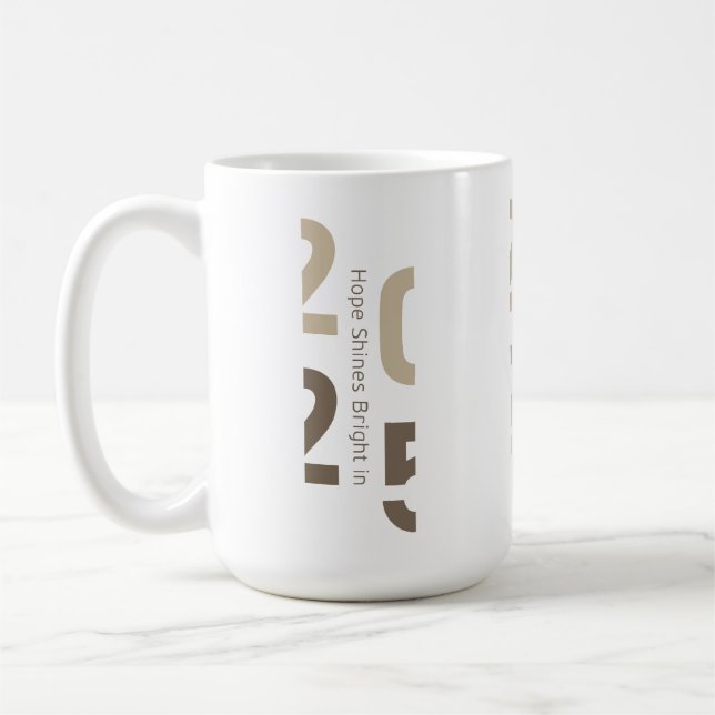 Caneca De Café Esperança brilha em 2025 (Esquerda)