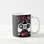 Caneca De Café Esposa Gamer Mãe Subindo de Nível Para Esposa Joga<br><div class="desc">Esposa Gamer Mãe Subindo de Nível Para Esposa Jogadora Noiva Anúncio</div>