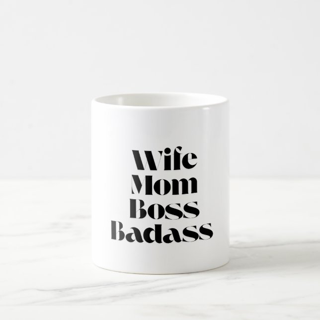 Caneca De Café Esposa Mãe Chefe Badass (Centro)