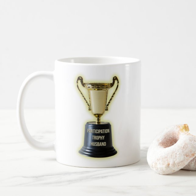 Caneca De Café Esposo do troféu de participação engraçado (Com Donut)