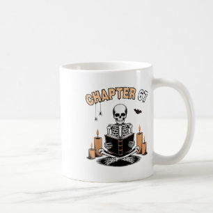 Caneca De Café Esqueleto engraçado de Halloween lendo livro 67 Me